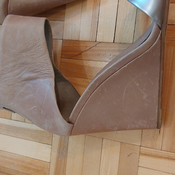 Vince wedge leather sandals size 9.5M - Picture 2 of 11
